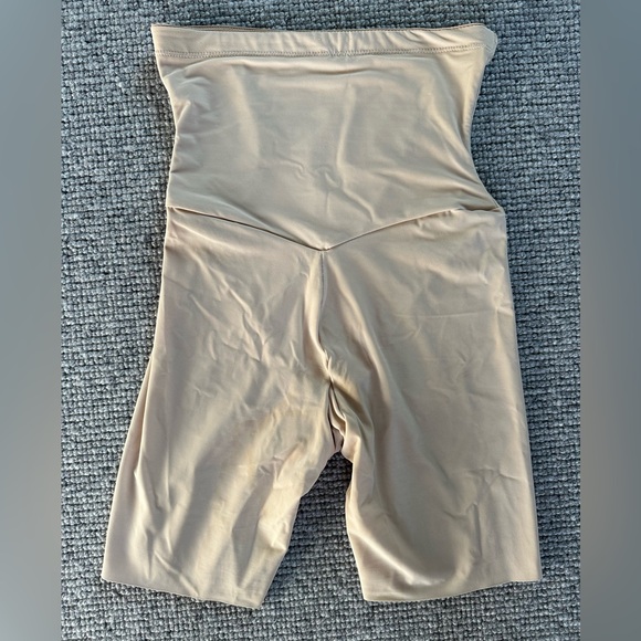 Spanx Women's Shapewear Compression Shorts Control Top Grip Top Small - Picture 6 of 7